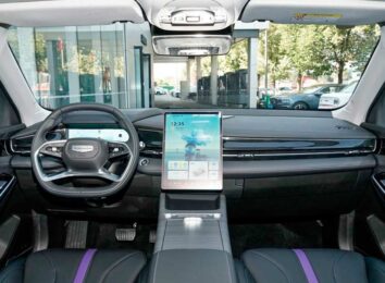 Новый седан Geely Preface 2024 появился в России: озвучены цены