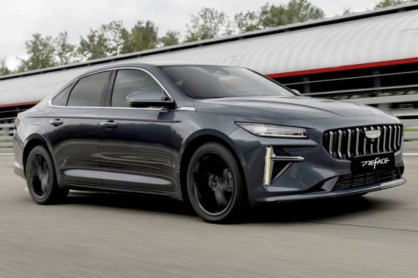 Новый седан Geely Preface 2024 появился в России: озвучены цены