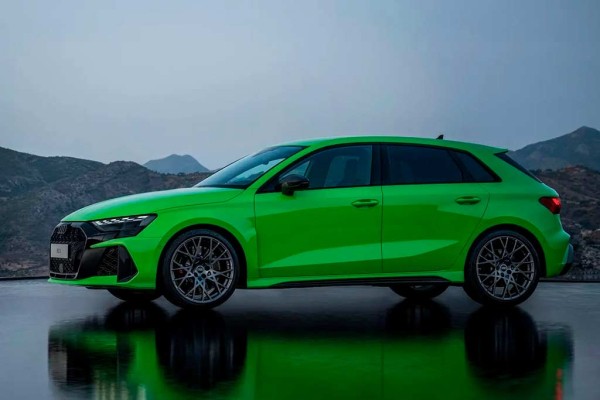 Представлены обновленные &laquo;заряженные&raquo; седан и хэтчбек Audi RS 3