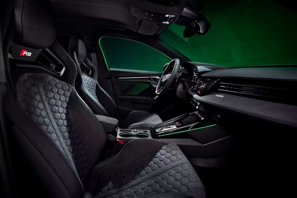 Представлены обновленные &laquo;заряженные&raquo; седан и хэтчбек Audi RS 3