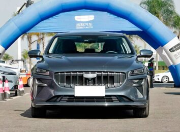 Новый седан Geely Preface 2024 появился в России: озвучены цены