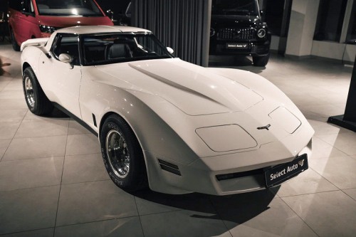 Классический Chevrolet Corvette 1974 года выпуска выставили на продажу в России &mdash; недорого