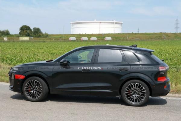 На тестах замечен прототип обновленного кроссовера Audi Q3 