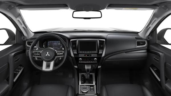 Дебютировал обновленный Mitsubishi Pajero Sport: что изменилось