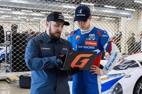 &laquo;Газпром нефть&raquo; и SMP Racing объединят усилия по развитию российского автоспорта
