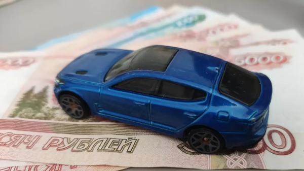 Брать кредит на автомобиль сейчас &ndash; это безумие: мнение эксперта