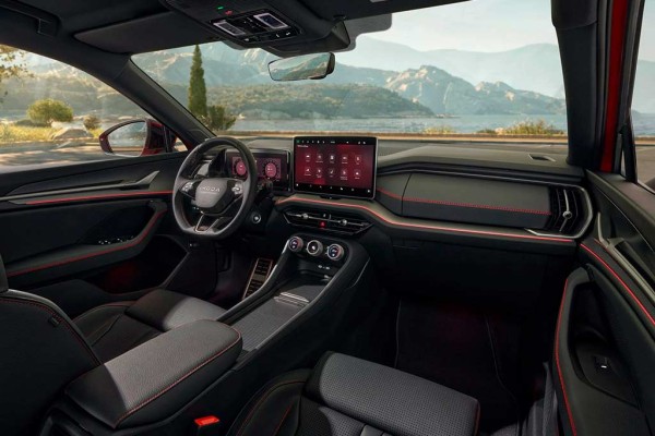 Представлен новый Skoda Kodiaq RS: со сменой поколений &laquo;заряженный&raquo; кроссовер стал еще мощнее