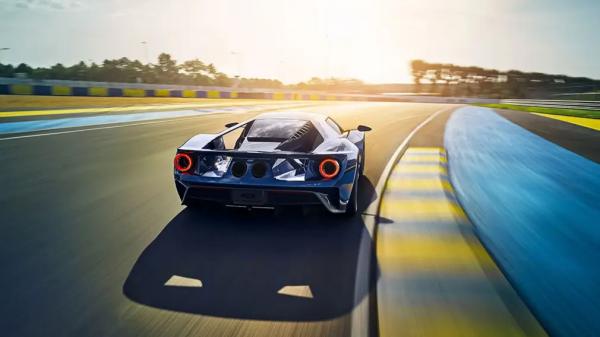 130 млн рублей: в РФ можно заказать новый спорткар Ford GT