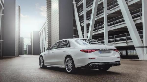 В Россию привезли &laquo;заряженный&raquo; Mercedes-Benz S-Class &ndash; стоит очень дорого