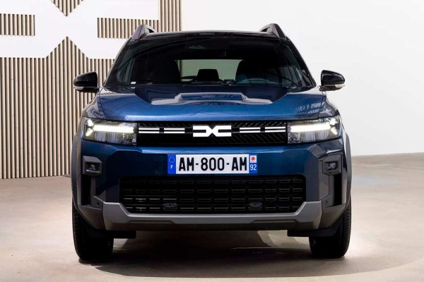 Dacia Bigster: румыны представили &laquo;старшего брата&raquo; Дастера