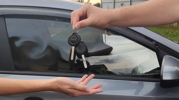 Альтернатива автокредиту &ndash; россияне смогут покупать машины в &laquo;Яндекс Драйве&raquo;