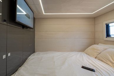 Старый 36-летний КамАЗ-43101 превратили в крутой автодом — в нем есть даже хамам и посудомоечная машина Старый 36-летний КамАЗ-43101 превратили в крутой автодом — в нем есть даже хамам и посудомоечная машина