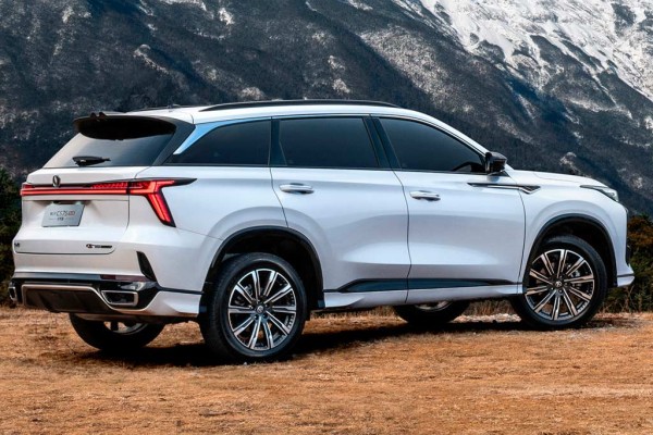 До конца 2024 года в России появится обновленный кроссовер Changan CS75 Plus До конца 2024 года в России появится обновленный кроссовер Changan CS75 Plus