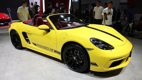 Porsche показала в Китае свои самые новые модели