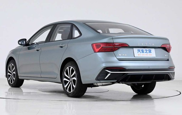 В гамме бренда Jetta появился седан VA7: это перелицованная версия VW Sagitar В гамме бренда Jetta появился седан VA7: это перелицованная версия VW Sagitar