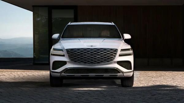 Премиальный Genesis GV80 и его спортивная версия вернулись в Россию: сколько он стоит