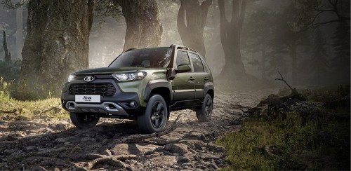 Toyota &mdash;  и та дешевле: Lada Niva Travel &mdash; от 2 170 000 рублей, седан Vesta &mdash; от 2 357 000 рублей. Стали известны цены на российские машины в ОАЭ