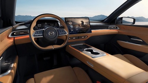 Новая &laquo;шестёрка&raquo; с запасом хода до 1200 км превзошла ожидания Mazda: компания наращивает производство Mazda EZ-6