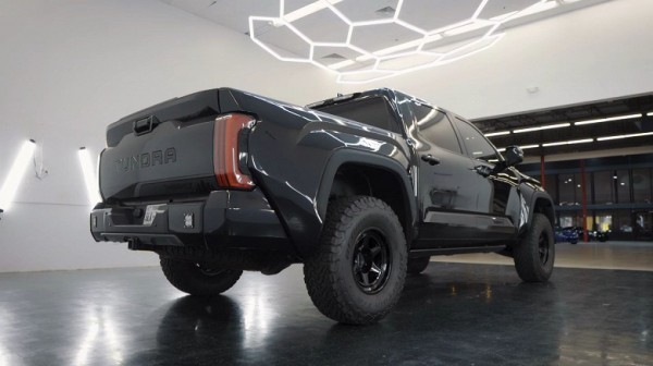 Тюнеры из PaxPower превратили Toyota Tundra в пикап мечты