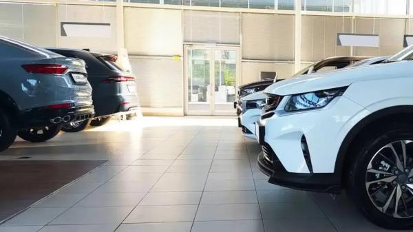 Сколько новых легковых авто купили россияне по итогам 2024 года
