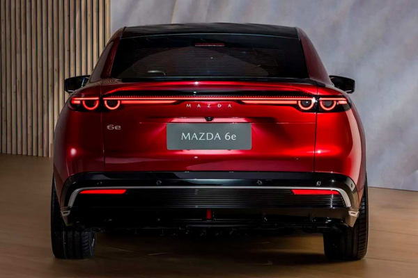 &laquo;Китайский&raquo; лифтбек Mazda EZ-6 появится в Европе под именем &laquo;6e&raquo;
