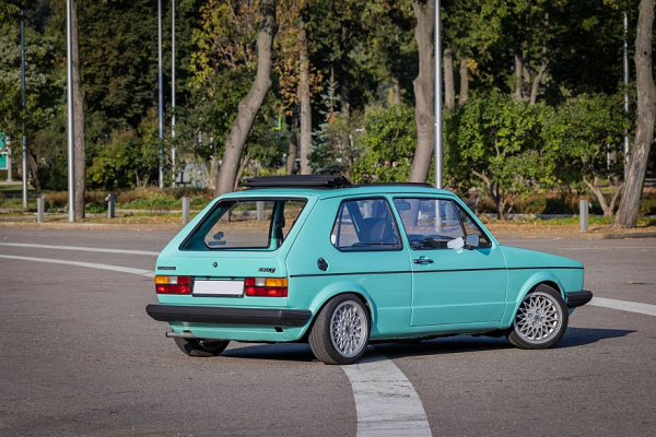 Когда ретро &ndash; это совсем не дорого: опыт владения Volkswagen Golf I