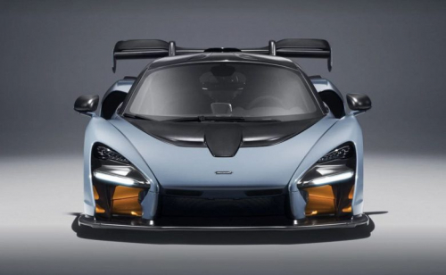Санкции не работают: в Россию привезли редчайшие суперкары McLaren Senna и McLaren P1 GTR, которые стоят миллионы долларов