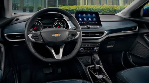 В Россию привезли новые кроссоверы Chevrolet Tracker: всего 2 млн рублей за машину с &laquo;автоматом&raquo;