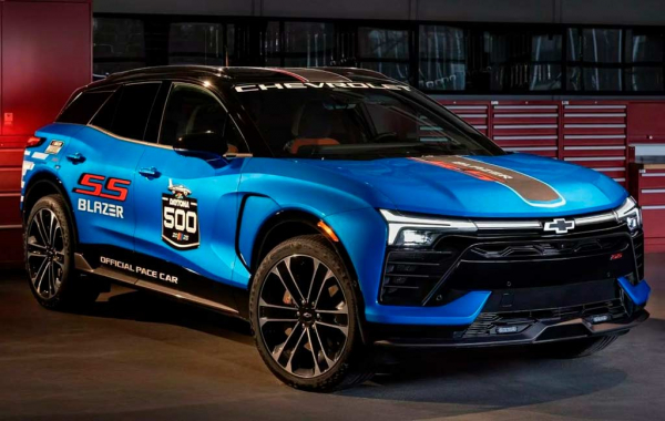 Chevrolet Blazer EV SS: &laquo;заряженная&raquo; версия электрического кроссовера