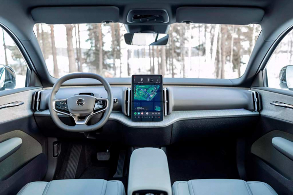 Электрический кроссовер Volvo EX30 получил &laquo;вседорожную&raquo; версию Cross Country
