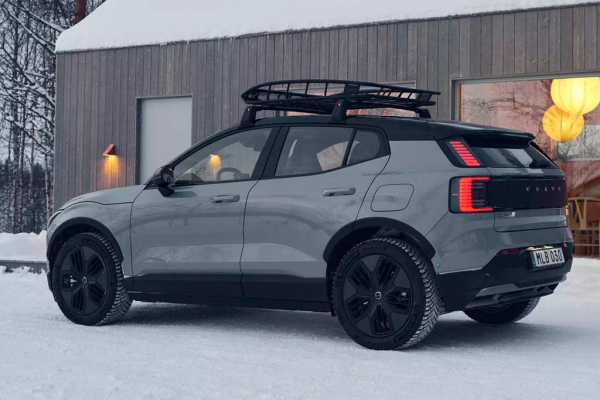 Электрический кроссовер Volvo EX30 получил &laquo;вседорожную&raquo; версию Cross Country