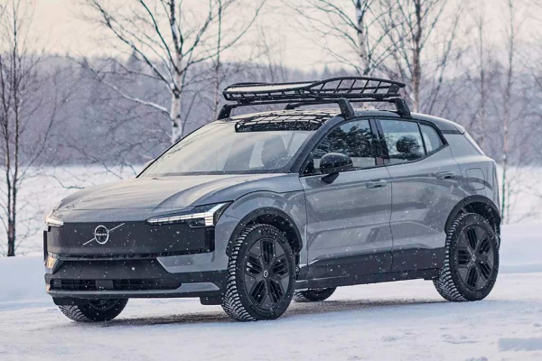 Электрический кроссовер Volvo EX30 получил &laquo;вседорожную&raquo; версию Cross Country