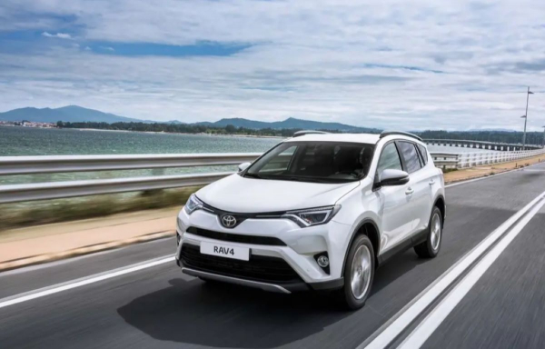 Autonews назвал топ-7 &laquo;японцев&raquo; с пробегом дешевле 2 млн рублей