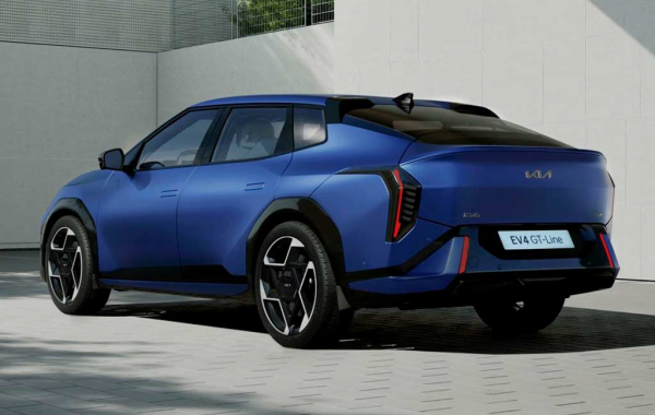 Электрический KIA EV4 дебютирует на рынке в виде седана и хэтчбека