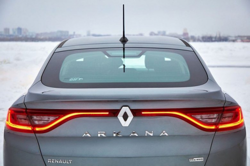 Дилеры продают Renault Arkana российской сборки Дилеры продают Renault Arkana российской сборки