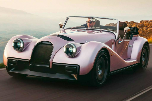 Британцы представили стильный ретро-суперкар Morgan Supersport
