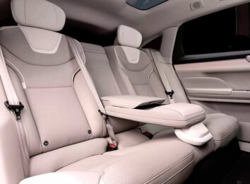 Электрический лифтбек Volvo ES90 стал новым легковым флагманом марки