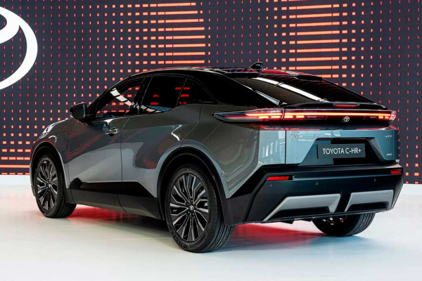 Toyota C-HR+: представлен электрический кроссовер для европейского рынка