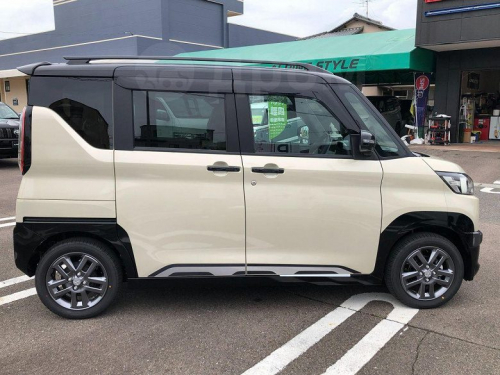 Новый полноприводный Mitsubishi &mdash; всего 1,46 млн рублей.&nbsp;В России уже можно заказать Mitsubishi Delica Mini 2025