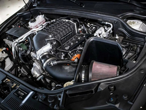 Таких в России больше нет. Столичный дилер продает &laquo;безумный&raquo; Dodge Durango Hennessey Hellcat с мотором на 1012 л.с.