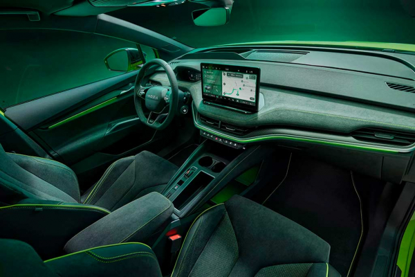 Skoda Elroq RS: &laquo;заряженная&raquo; версия компактного электрического кроссовера