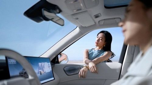 Крутой аналог Li Auto L9 с полным приводом, адаптивной подвеской, 857 л.с. и двумя 30-дюймовыми экранами. Lynk & Co 900 поступил в продажу в Китае, цены &mdash; от 38,7 тыс. долларов