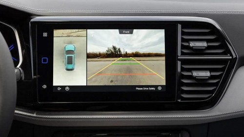Машины с технологиями Volkswagen и 100 000 км официальной гарантии в РФ стали ещё лучше: Jettа добавила в свои авто новейшие технологии и системы безопасности