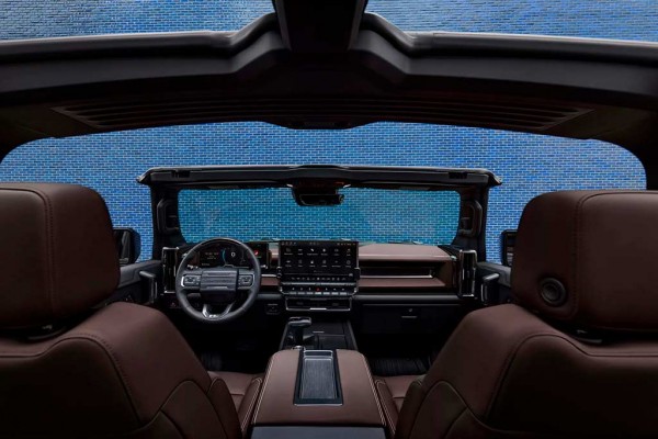 Американцы представили обновленный электрический GMC Hummer EV