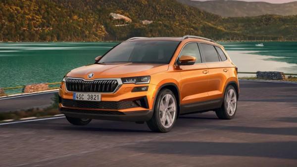 Очень дорого: в РФ начали продавать новые кроссоверы Skoda Karoq