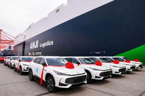 BYD побили&hellip; на море. У SAIC появилось крупнейшее в мире судно типа ро-ро для 9500 машин