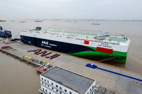 BYD побили&hellip; на море. У SAIC появилось крупнейшее в мире судно типа ро-ро для 9500 машин