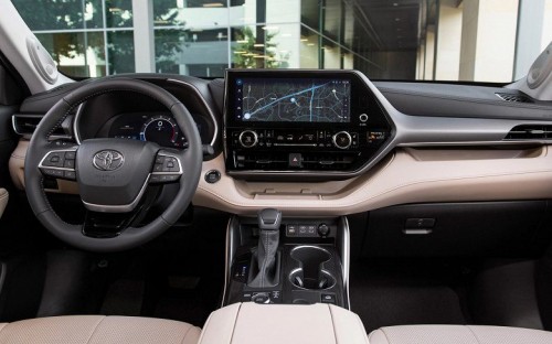 В Россию едет особый Toyota Highlander &mdash; Highlander 25th Edition