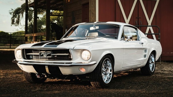 Ford Mustang &lsquo;67 Ghost от ECD Automotive Design: классический рестомод с мотором Roush V8