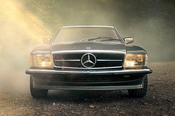 Тюнеры переходят на классику: рестомод от Pogea на базе Mercedes-Benz SL поколения R107